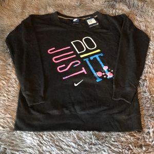 Nike Oversized Crew Neck